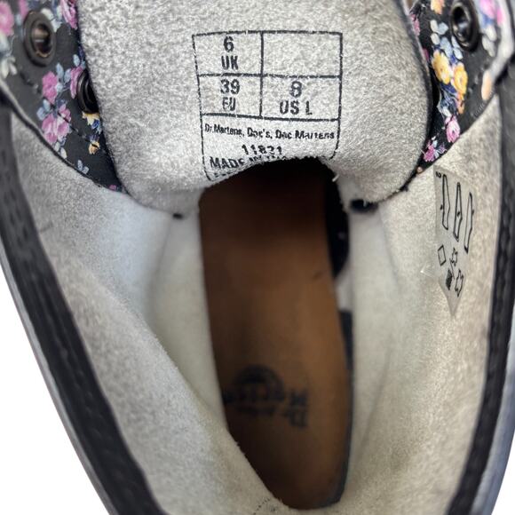 Dr. Marten 1460 Boot Floral Women’s Size 8 Color- Black - Mini Tydee - Picture 9 of 9